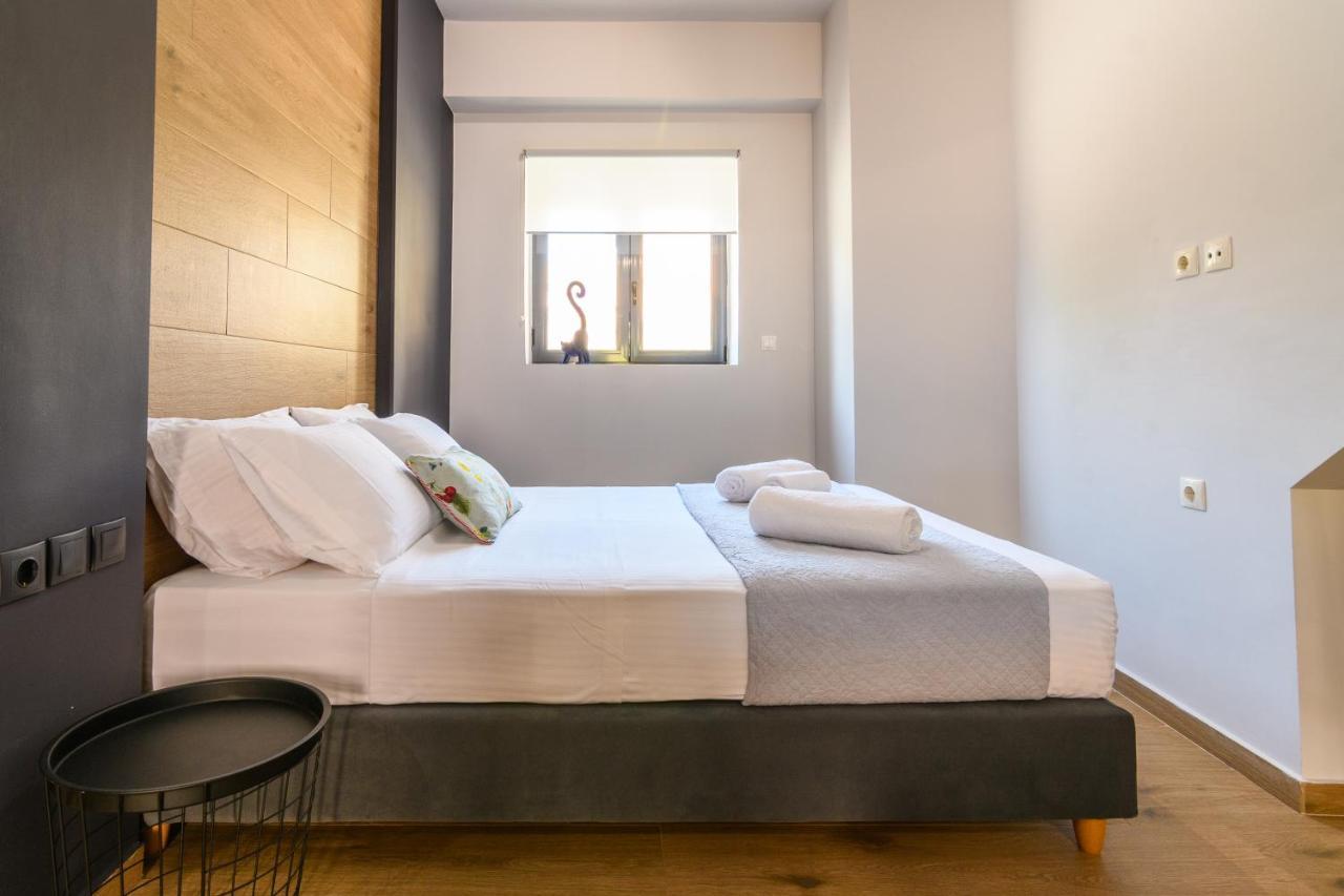 Mos Luxury City Suites - The R Suite Chania  Екстер'єр фото